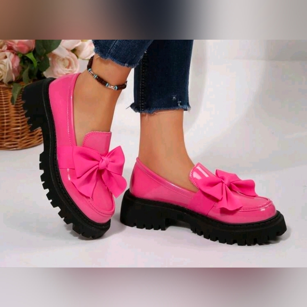 Pink Bow Patton Leather Loafers for Women ZNEW sz 8.5